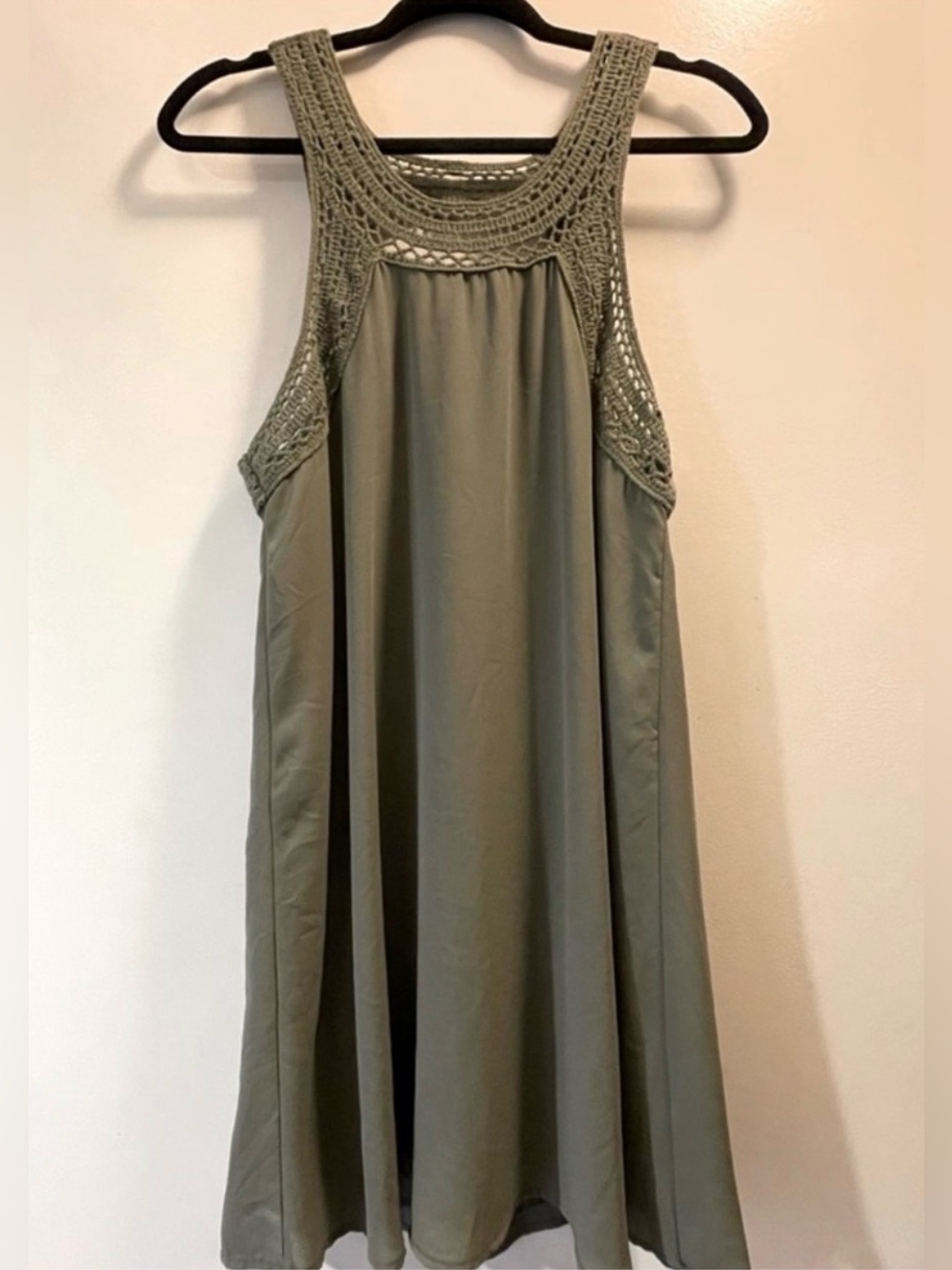 Olive Sage Green Open Back Keyhole Sleeveless Tank Vacation Dress